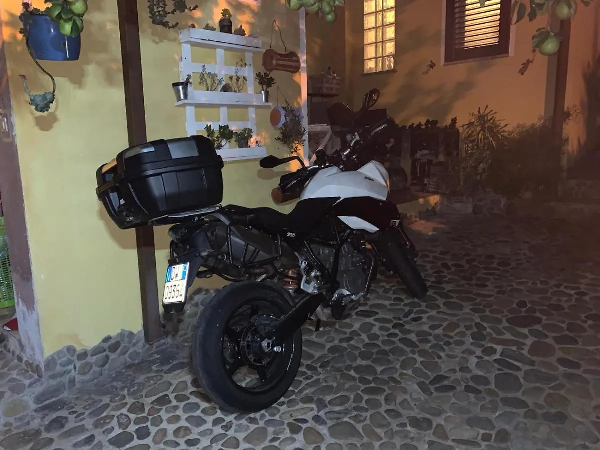 B&B Annalu' Guspini 3*,